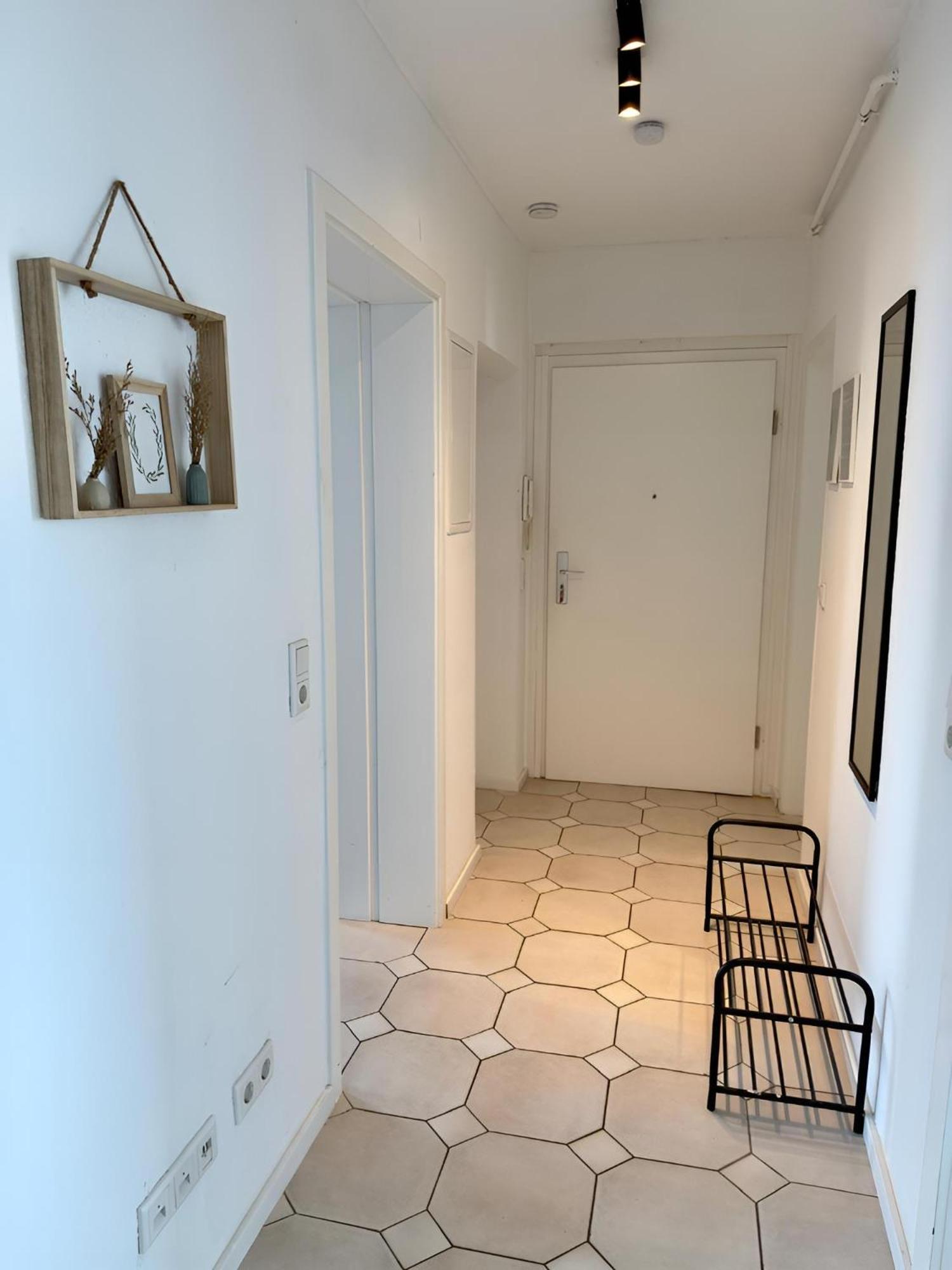 Raha Apartments - Ihr Komfortables Zuhause - Garten - Vollausstattung - Balkon - Parkplatz Kassel Buitenkant foto